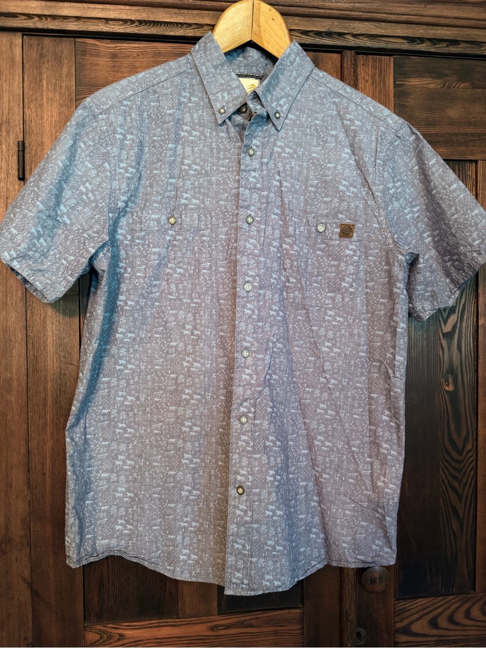 Men’s Medium Solaris Outdoors Short Sleeve Casual Shirt